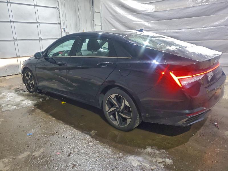 Фото 2 - HYUNDAI ELANTRA