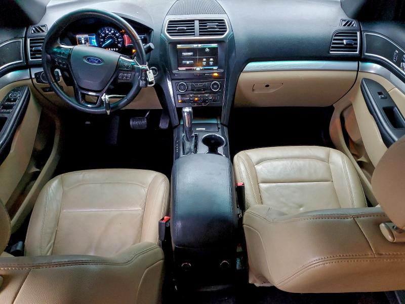 Фото 8 - FORD EXPLORER