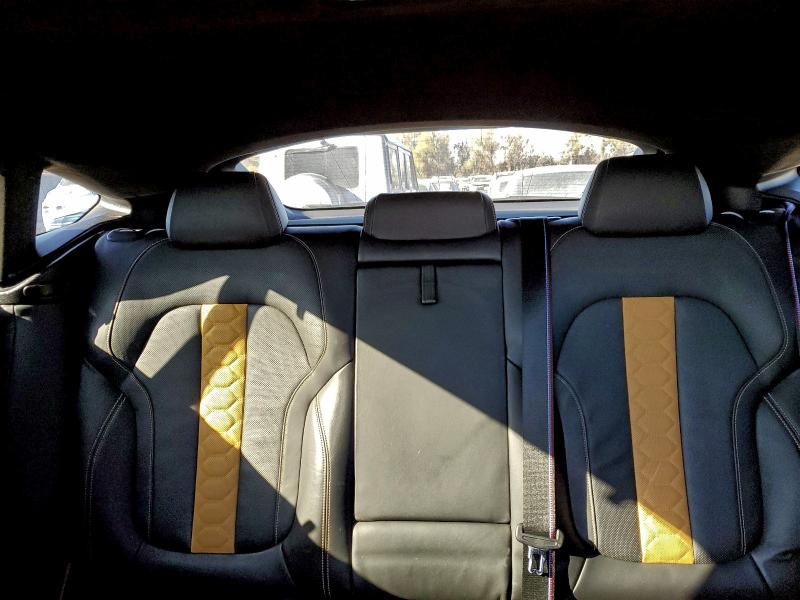 Фото 10 - BMW X6