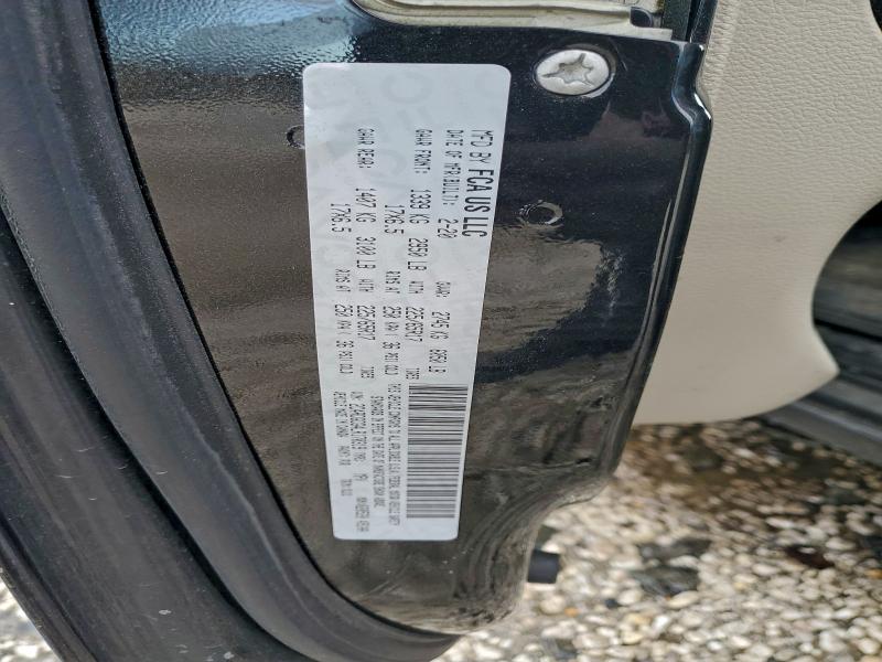 Фото 13 - DODGE CARAVAN