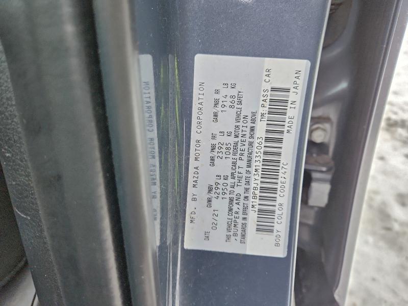 Фото 12 - MAZDA 3