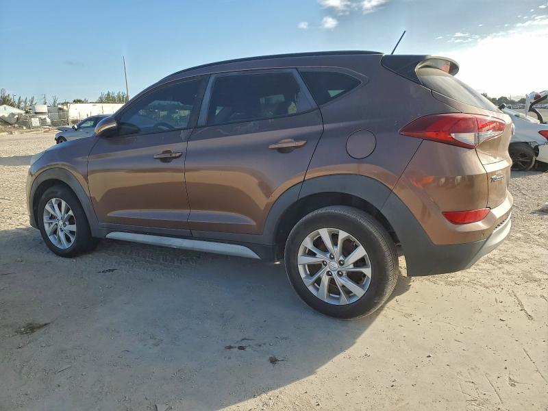 Фото 2 - HYUNDAI TUCSON