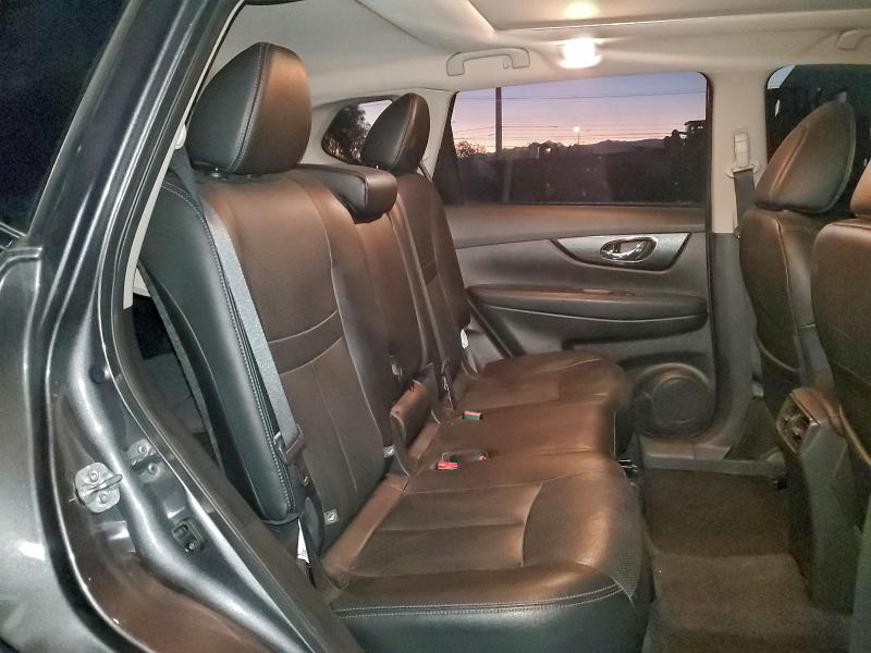 Фото 11 - NISSAN ROGUE