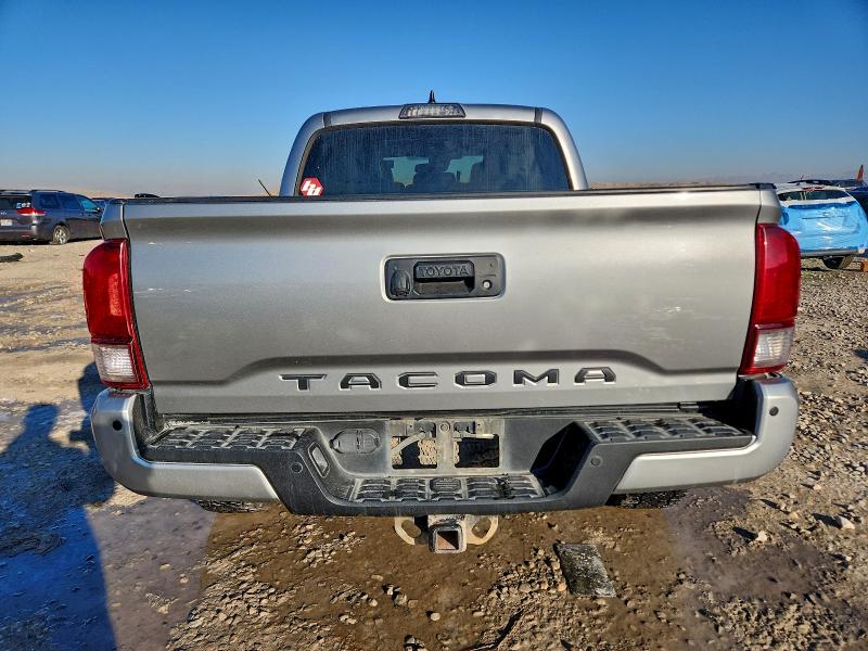 Фото 6 - TOYOTA TACOMA