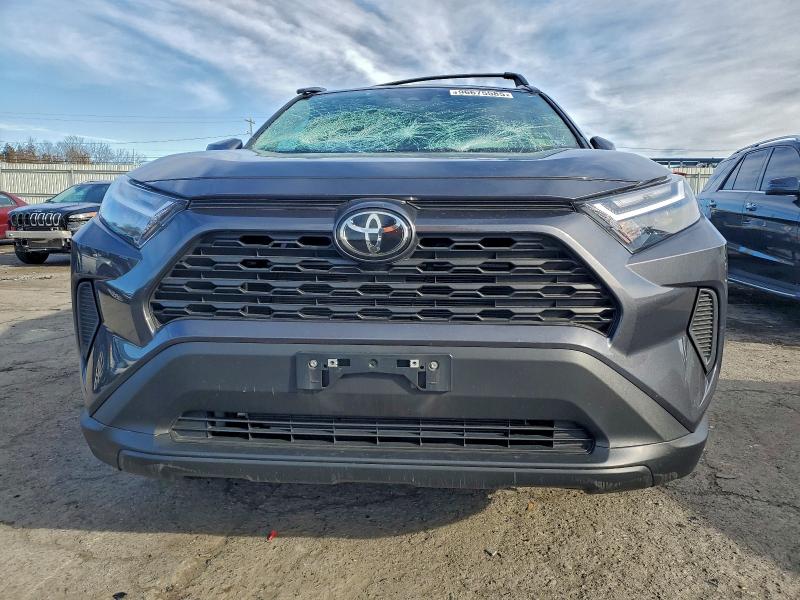 Фото 5 - TOYOTA RAV4