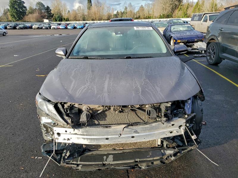 Фото 5 - TOYOTA CAMRY