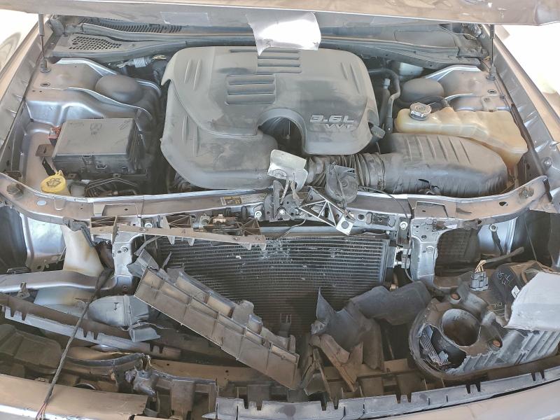 Фото 11 - DODGE CHALLENGER