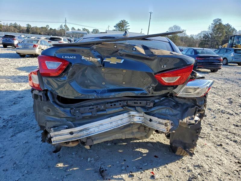 Фото 6 - CHEVROLET CRUZE