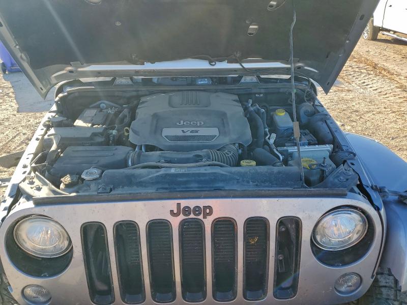 Фото 12 - JEEP WRANGLER