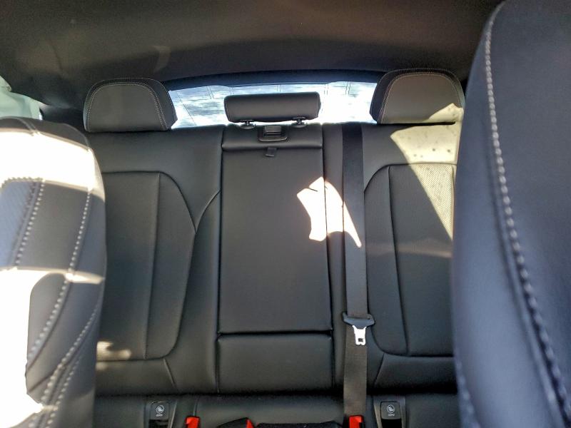 Фото 10 - BMW X4