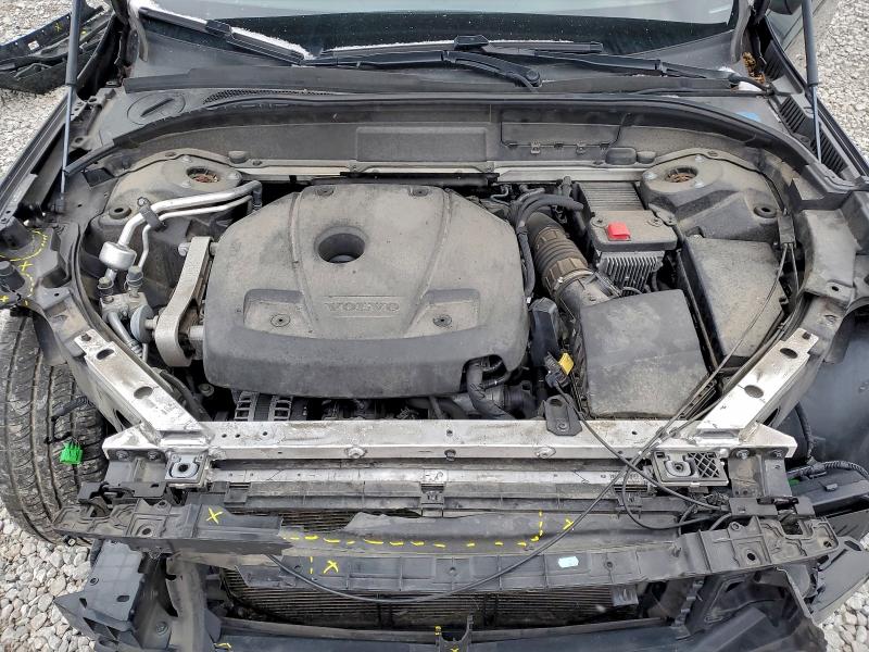 Фото 12 - VOLVO XC60