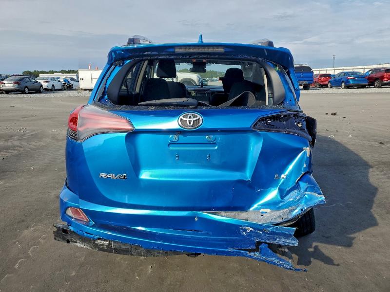 Фото 6 - TOYOTA RAV4