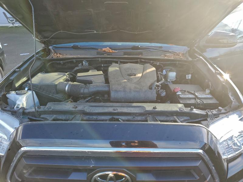 Фото 11 - TOYOTA TACOMA