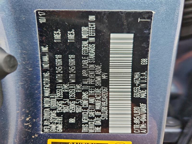 Фото 12 - TOYOTA HIGHLANDER