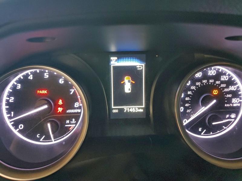 Фото 9 - TOYOTA CAMRY