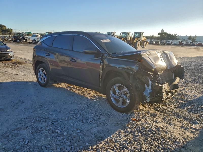 Фото 4 - HYUNDAI TUCSON