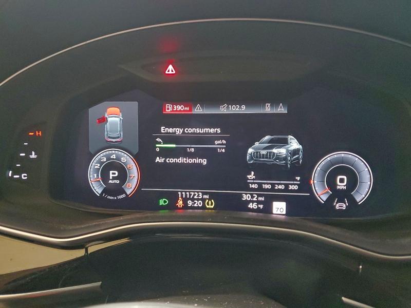 Фото 9 - AUDI Q8