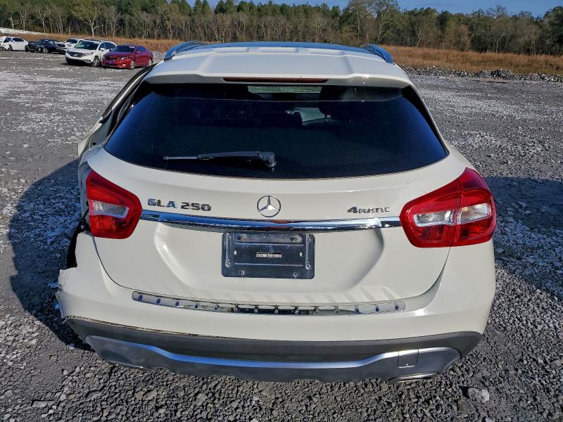 Фото 6 - MERCEDES-BENZ GLA-CLASS