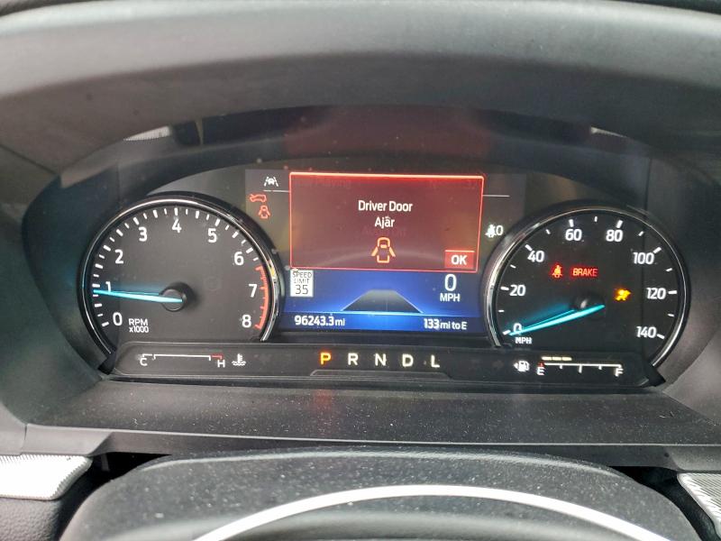 Фото 9 - FORD EXPLORER