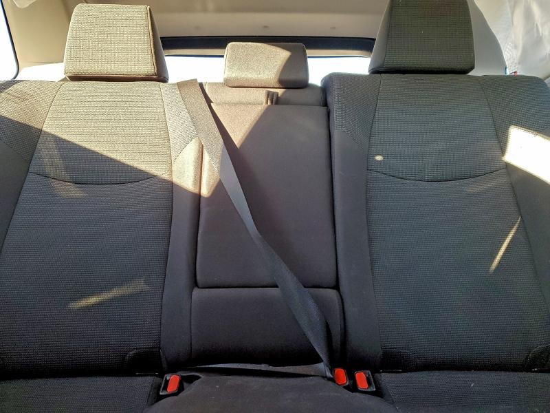 Фото 10 - TOYOTA RAV4