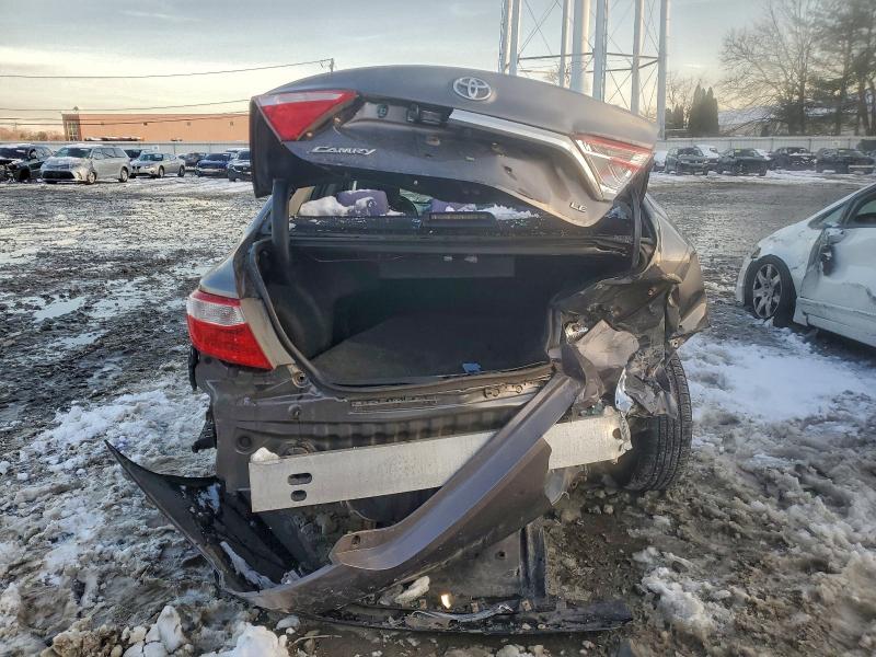 Фото 6 - TOYOTA CAMRY