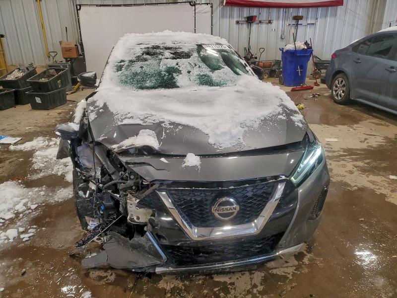 Фото 5 - NISSAN MAXIMA