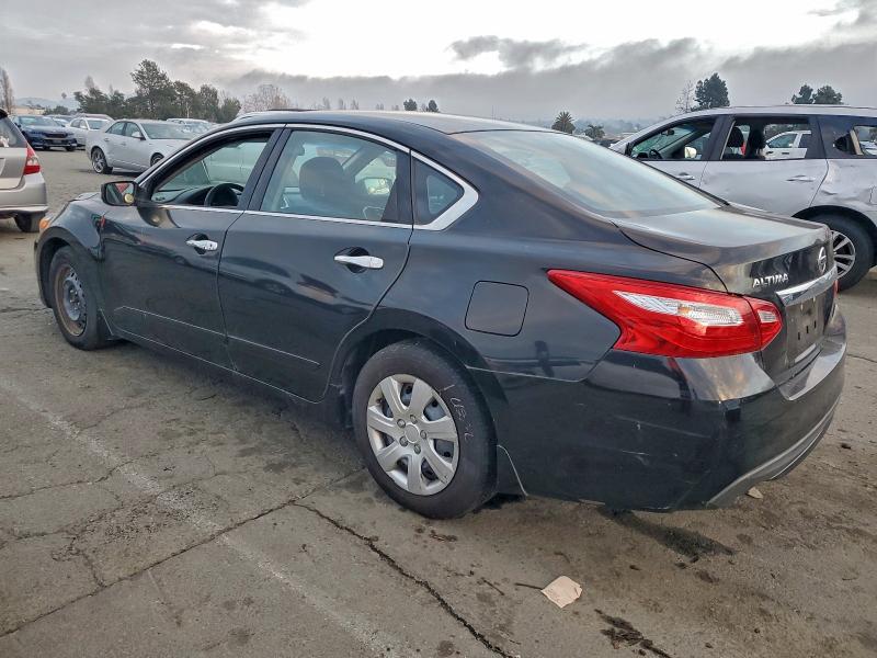 Фото 2 - NISSAN ALTIMA