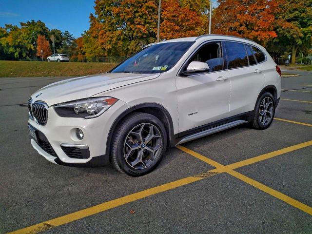 Фото 2 - BMW X1