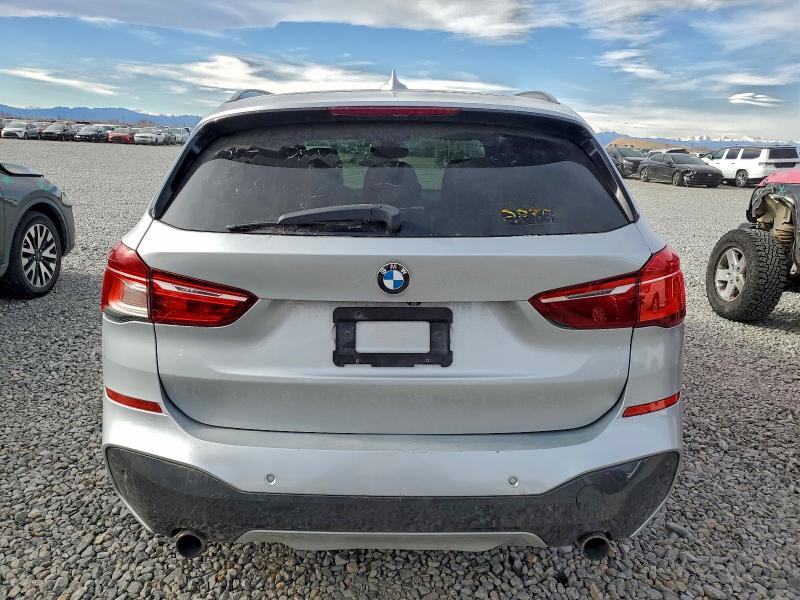 Фото 6 - BMW X1