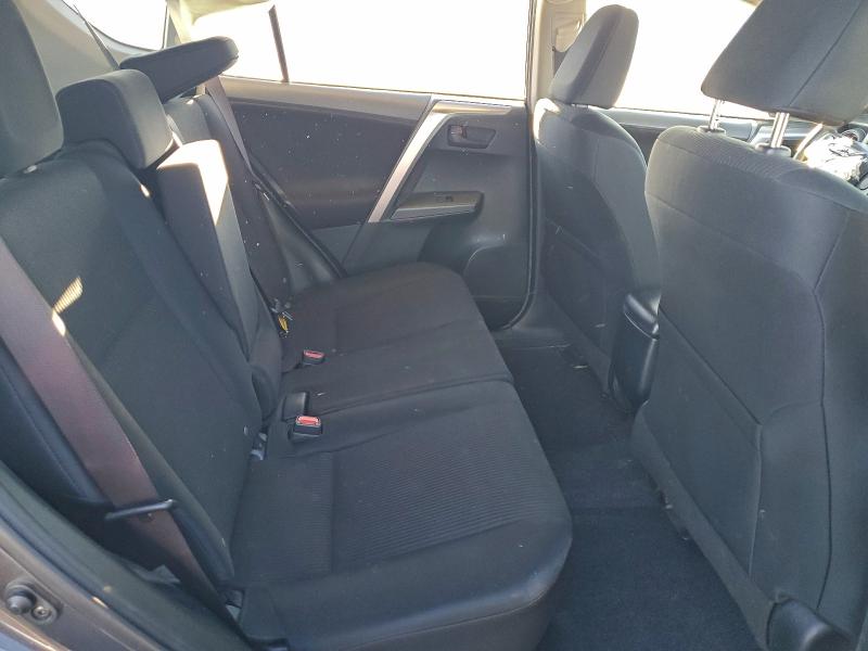 Фото 11 - TOYOTA RAV4