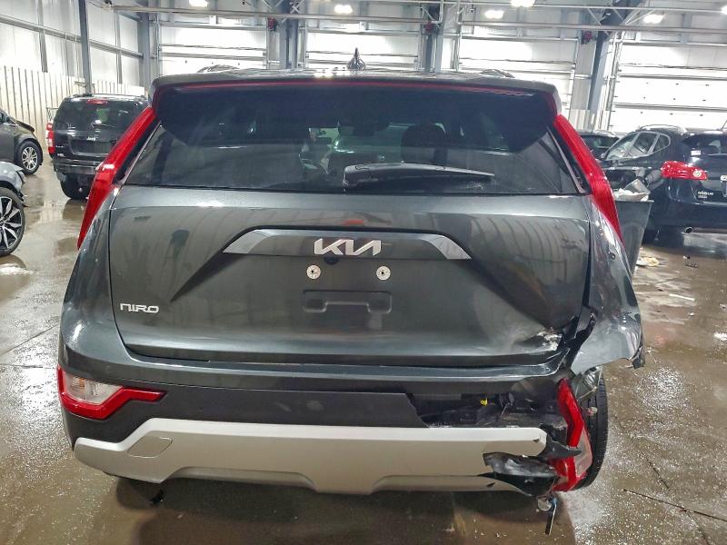 Фото 6 - KIA NIRO