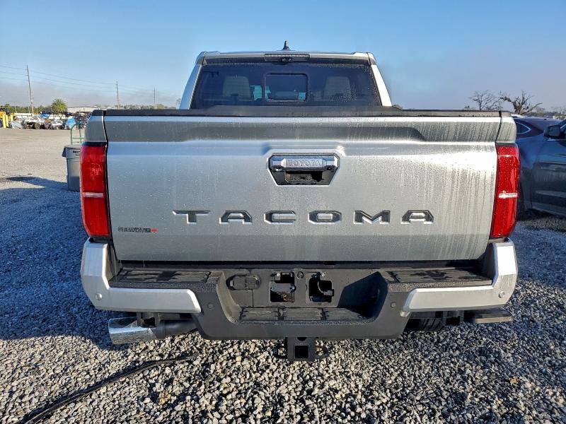 Фото 6 - TOYOTA TACOMA