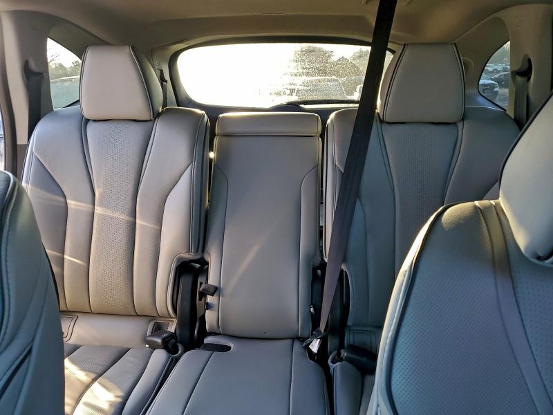 Фото 10 - ACURA MDX