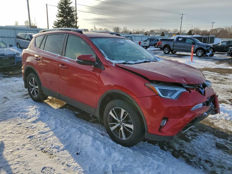 Фото 4 - TOYOTA RAV4