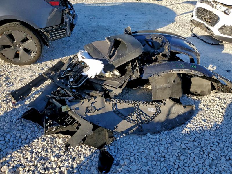 Фото 12 - TESLA MODEL 3