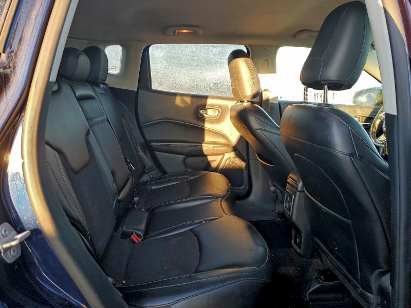 Фото 11 - JEEP COMPASS