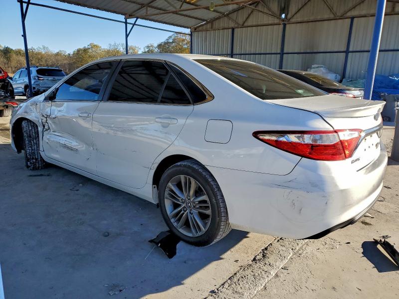 Фото 2 - TOYOTA CAMRY