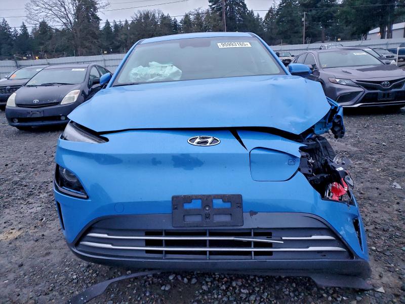 Фото 5 - HYUNDAI KONA