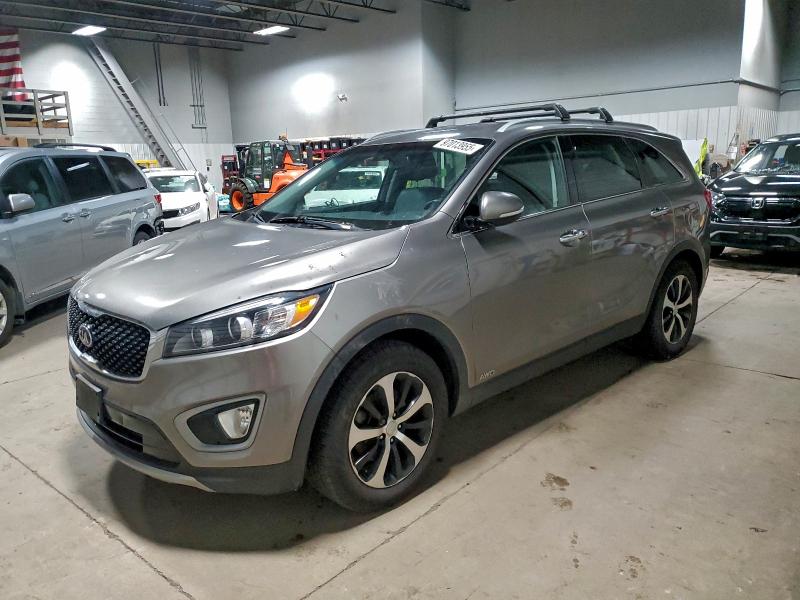 Фото 1 - KIA SORENTO