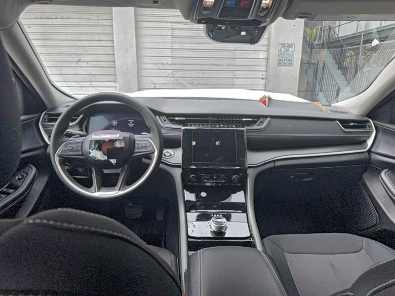 Фото 9 - JEEP GRAND CHER