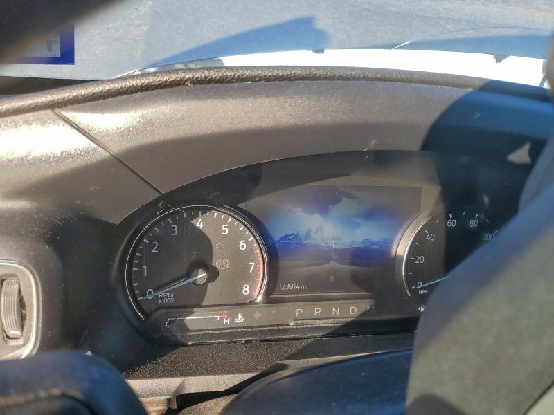 Фото 9 - FORD EXPLORER