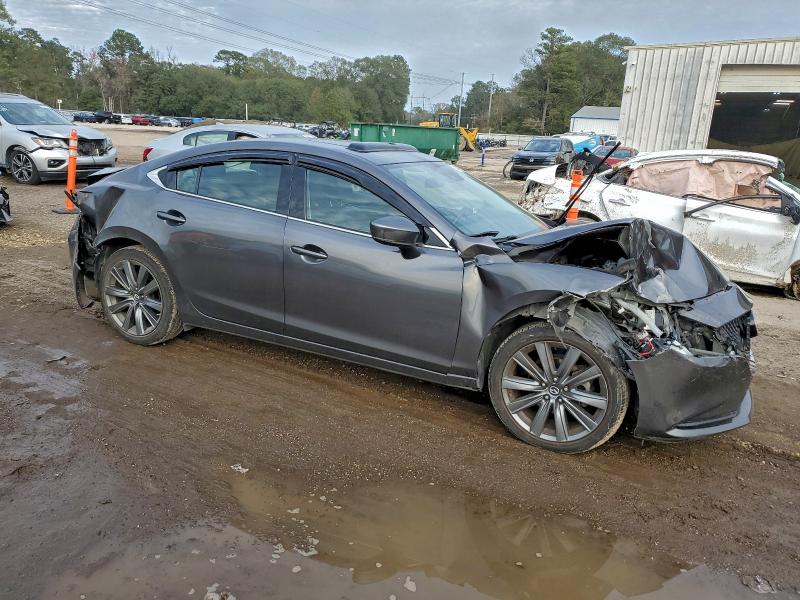 Фото 4 - MAZDA 6