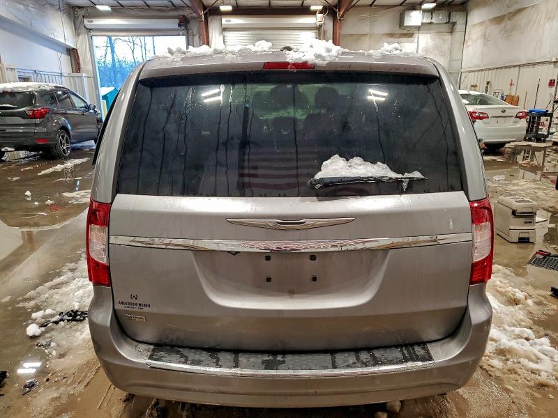 Фото 6 - CHRYSLER MINIVAN