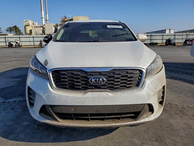 Фото 5 - KIA SORENTO