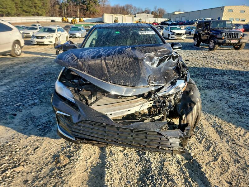 Фото 5 - TOYOTA CAMRY