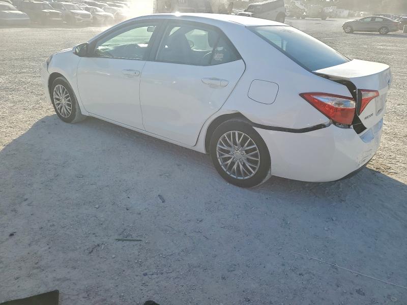 Фото 2 - TOYOTA COROLLA