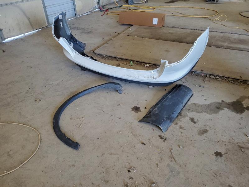 Фото 13 - LINCOLN NAUTILUS