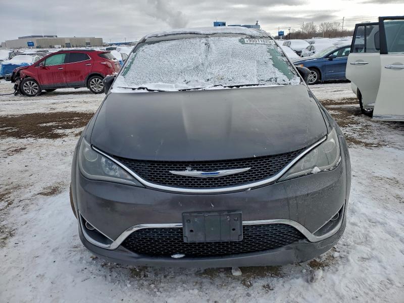 Фото 5 - CHRYSLER PACIFICA