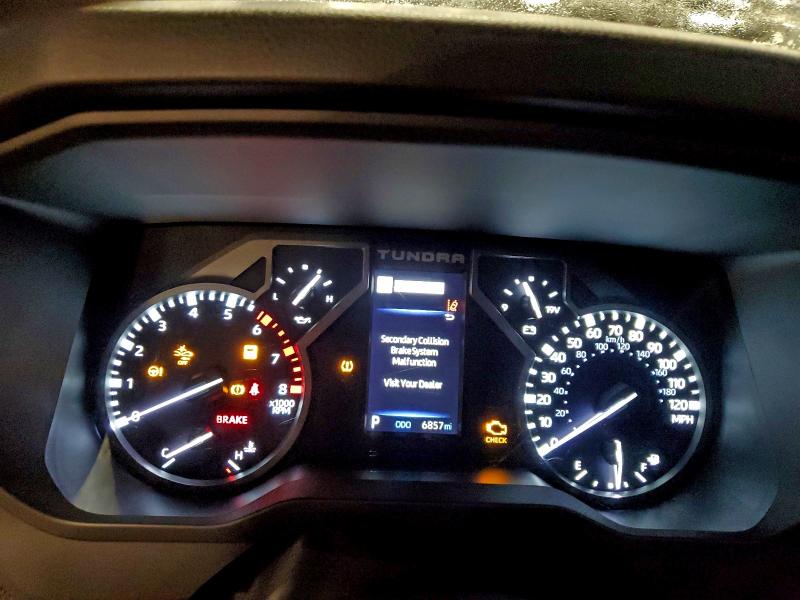 Фото 9 - TOYOTA TUNDRA