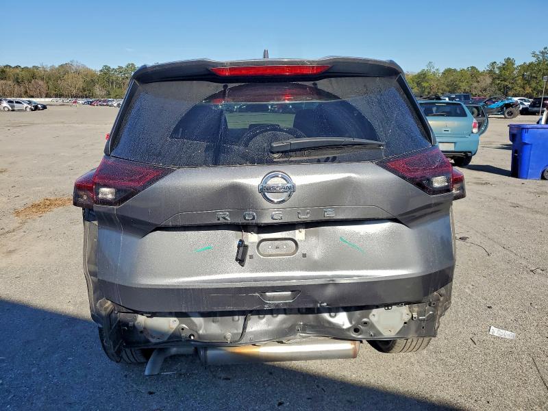 Фото 6 - NISSAN ROGUE